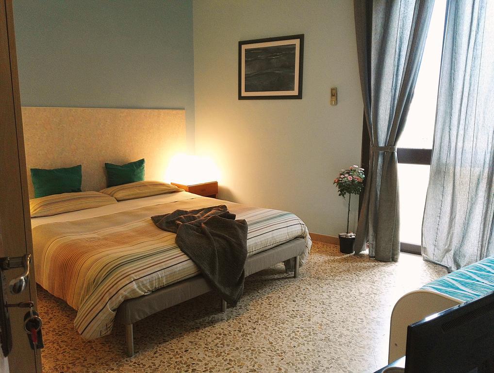 Appartamento La casa di Chicca Lecce Esterno foto